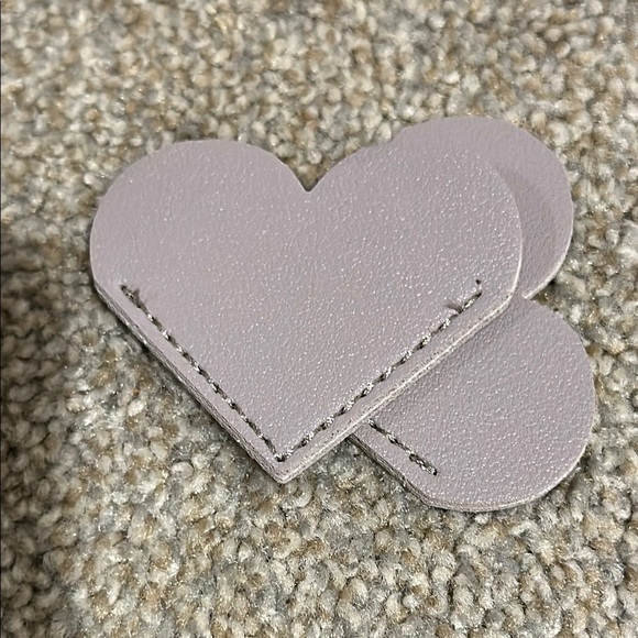Heart-Shaped Leather Bookmark Set of 2 - Various Colors - Picture 10 of 12